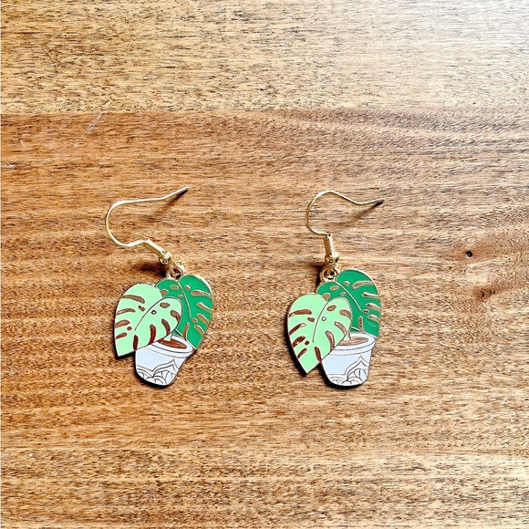 Monstera Plant Pot Earrings - Picture 2 of 2